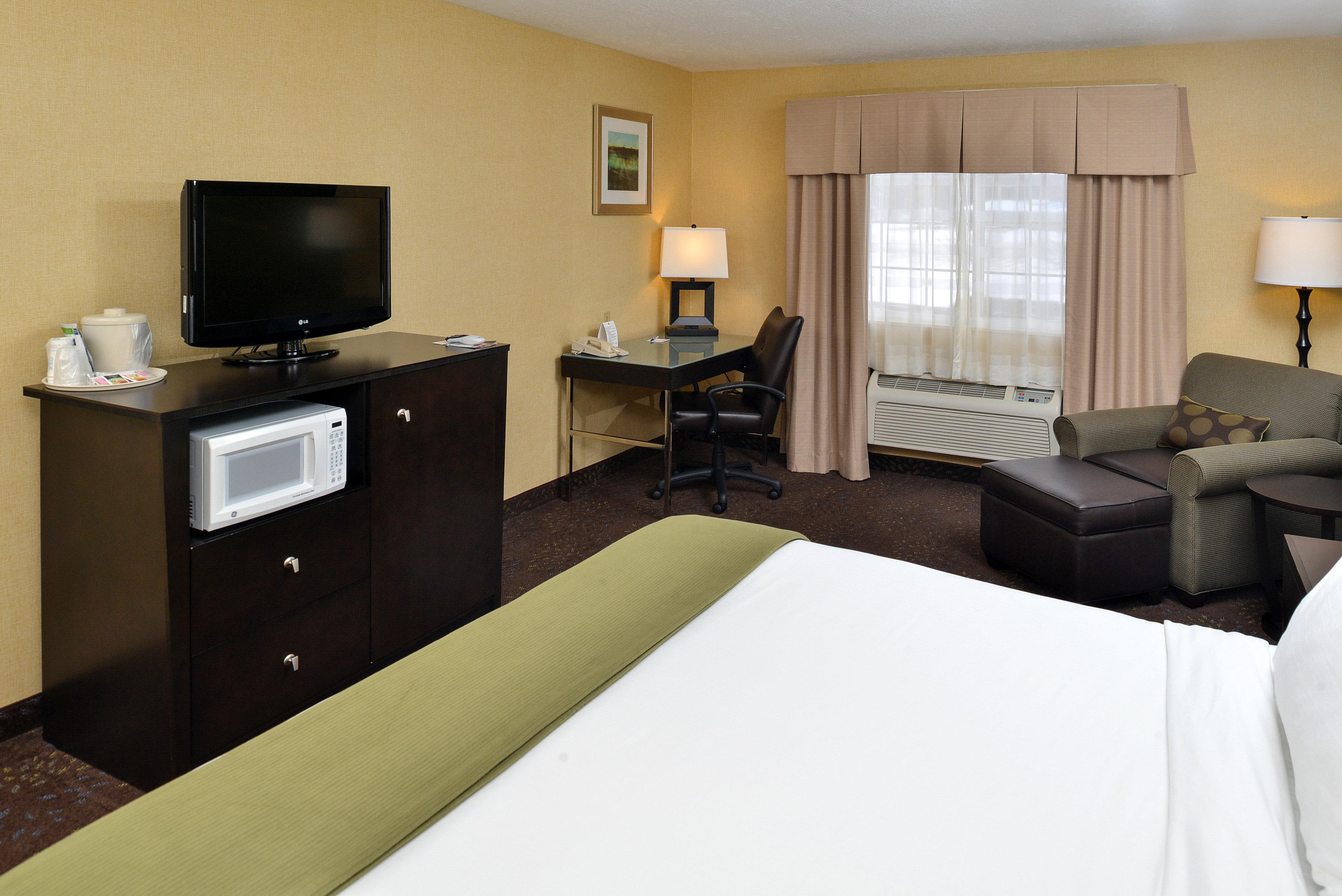 Holiday Inn Express Hotel & Suites Charlotte By Ihg Exterior photo